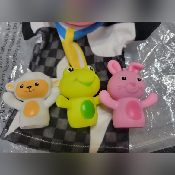 PUPPETS Spotted Cow farm ranch animal hand puppet and farm animal finger puppets - Picture 8 of 8